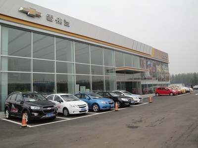 潤藝雪佛蘭新景程 挑戰高檔中級車市場_愛卡汽車