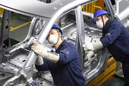 重慶 長安汽車復(fù)產(chǎn) 新車下線